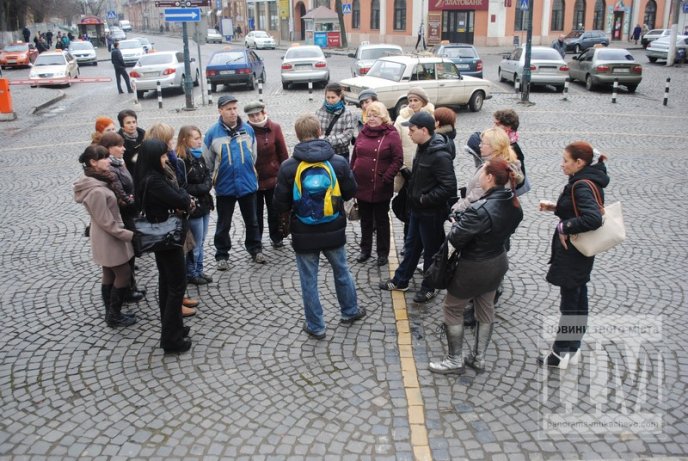 У Мукачеві обговорювали перейменування площі Миру (ФОТОРЕПОРТАЖ) – 16