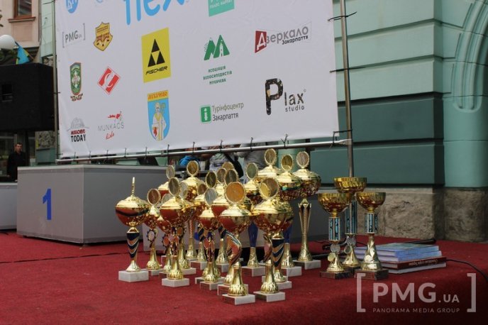 У Мукачеві визначили переможців першої велогонки Закарпаття "Grand Prix Mukachevo 2016 FLEX" – 02