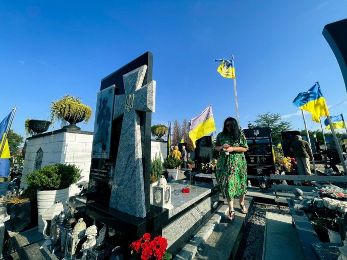 У Мукачеві вшанували пам’ять полеглих захисників України – 02