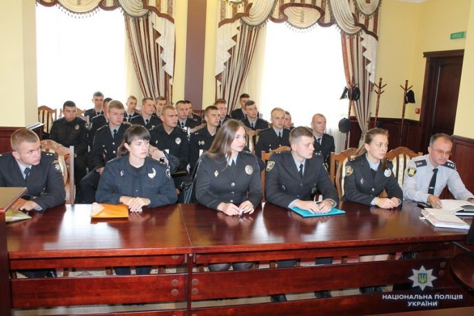 Поліція Закарпаття поповнилася молодими офіцерами – 01