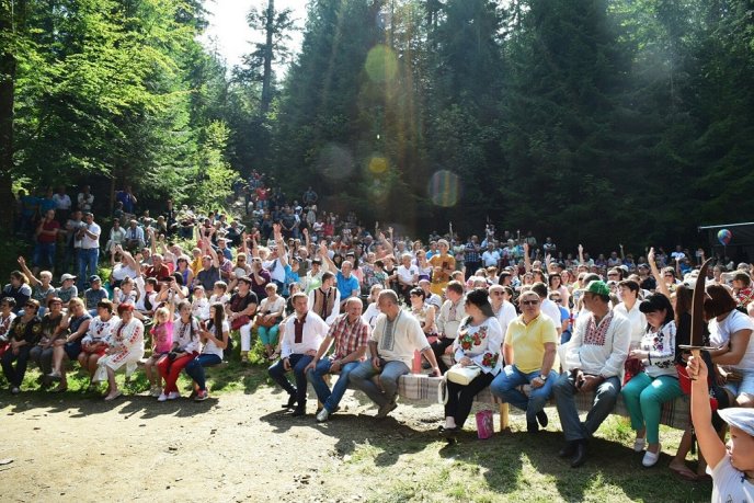 На березі озера Синевир відбувся колоритний фестиваль – 04