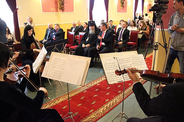 Як в Ужгороді "Лідерів року" нагороджували (ФОТО) – 33