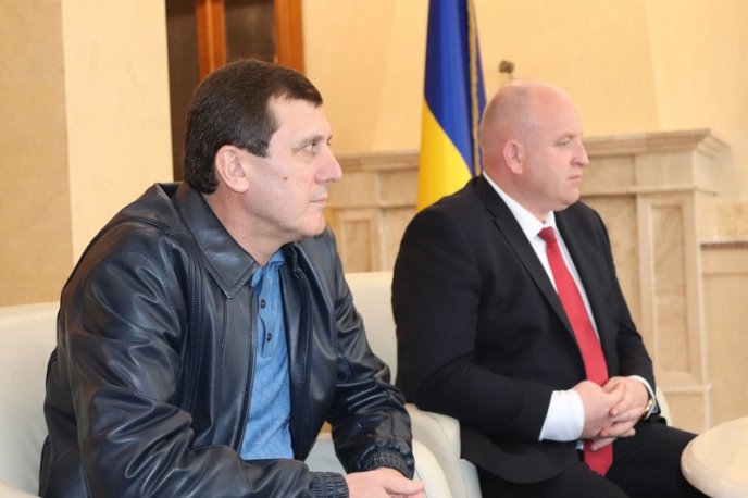 Василь Петьовка, керівництво Тячівщини та голова ОДА обговорили питання району – 01 Василь Петьовка, керівництво Тячівщини та голова ОДА обговорили питання району – 01