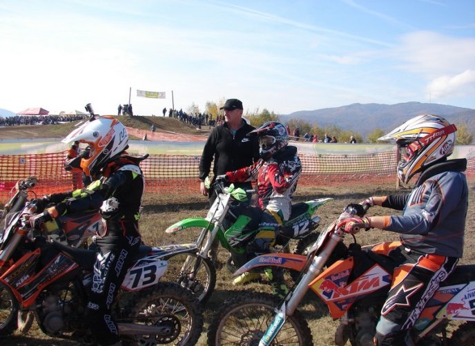 У Хусті проходить V етап Кубка чемпіонату України з мотокросу – 13