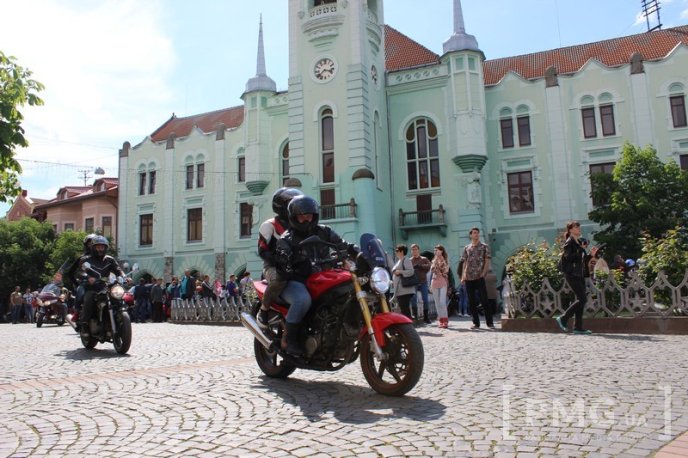 Байкери проїхались вулицями Мукачева – 46
