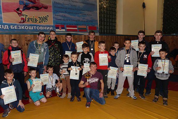 У Тячеві юні борці греко-римського стилю розіграли Новорічний Кубок федерації – 12