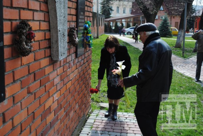 У Мукачеві вшанували в’язнів фашистських концтаборів (ФОТО) – 04