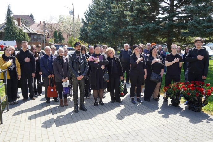 Отримав травми у боях на Торецькому напрямку: Закарпаття попрощалося з Героєм – 06 Отримав травми у боях на Торецькому напрямку: Закарпаття попрощалося з Героєм – 06