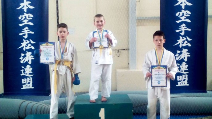 Мукачівська команда СКК «Сінай» взяла участь у Міжнародному чемпіонаті з карате  – 01