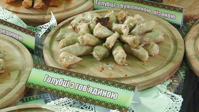 Понад 50 видів голубців пропонували на смачному фестивалі – 05