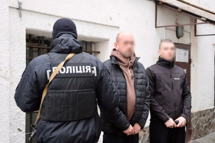 На Закарпатті суд взяв під варту організатора та учасників злочинної групи – 02