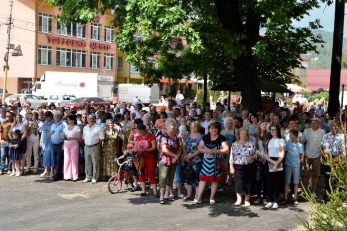 У Дубовому відбулись урочисті проводи отари на полонину – 02