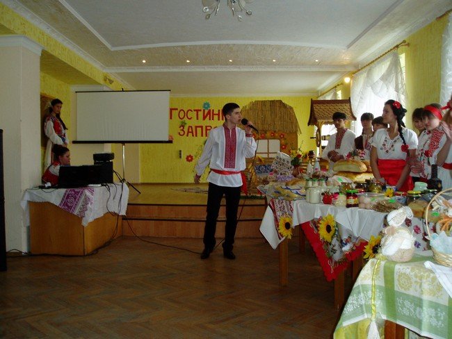 Мукачівський коледж влаштував власну передсвяткову ярмарку (ФОТОРЕПОРТАЖ) – 12