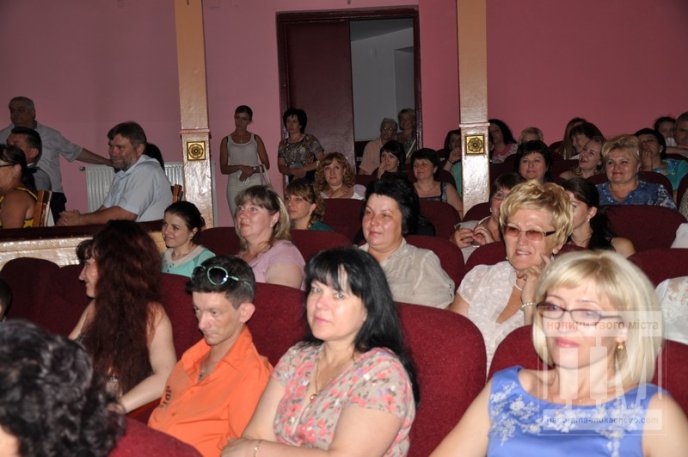 У Мукачеві вітали лікарів з їх професійним святом (ФОТО) – 09