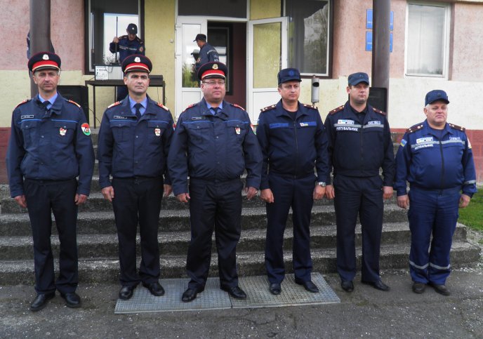 У Берегові рятувальники демонстрували професійну майстерність та визначали кращих газодимозахисників – 02