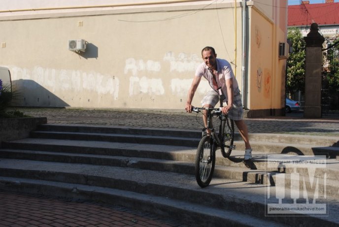 У Мукачеві масштабно пройшов велоквест до Дня Європи (ФОТО) – 23