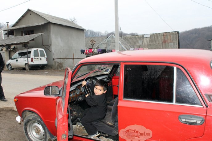 Батьки закарпатського Януковича “легально” обманюють державу та добудовують на дитячі гроші будинок (ФОТО) – 06