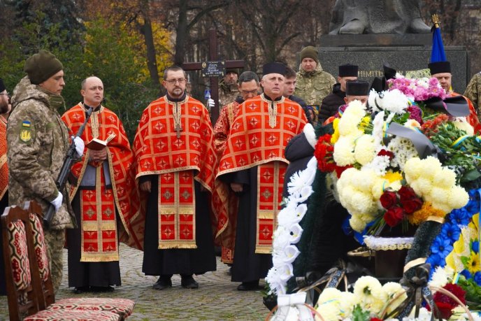 Сьогодні поховали захисника, який загинув у жовтні минулого року – 05