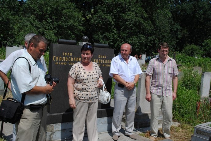 У Мукачеві по-особливому відзначили 90-літній ювілей професора Трояна (ФОТОРЕПОРТАЖ) – 06