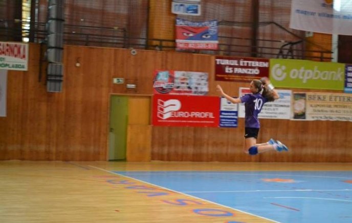 Ужгородські гандболістки повернулись з міжнародного турніру із золотими медалями – 05 Ужгородські гандболістки повернулись з міжнародного турніру із золотими медалями – 05