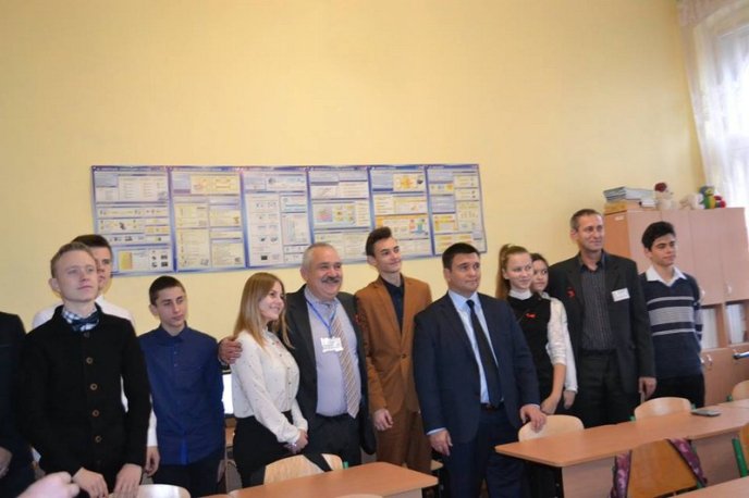 Міністр закордонних справ відвідав Берегівщину – 06