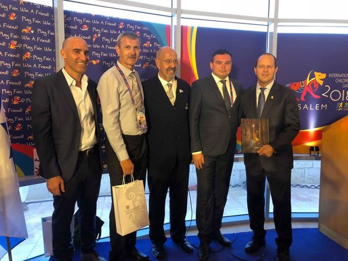 18 юних закарпатців поїхали в Єрусалим – 04