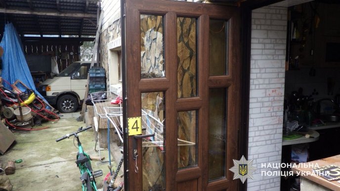 Вкрав понад 100 тисяч гривень та ювелірні вироби: в області скоїли злочин – 03