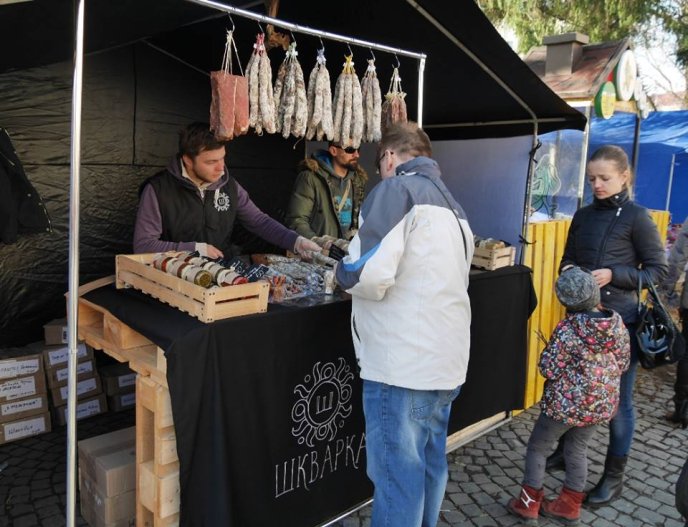 В Ужгороді триває фестиваль молодого вина "Закарпатське Божоле" – 12