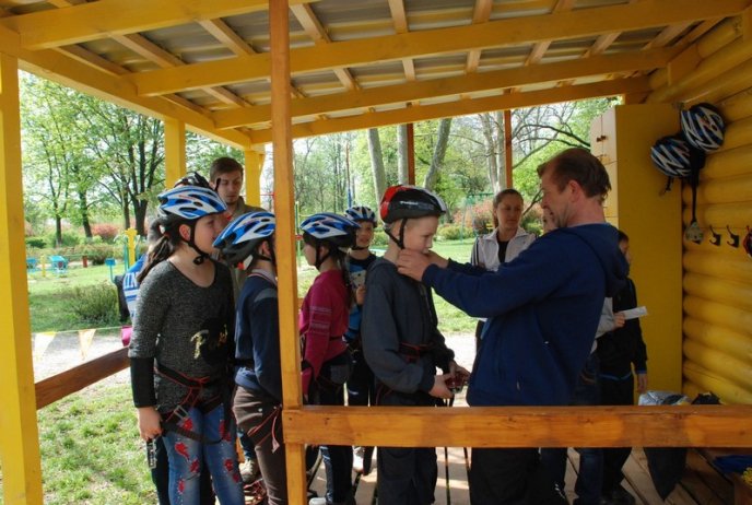В Іршаві у тестовому режимі запрацювало мотузкове містечко – 02