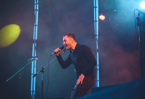 У Мукачеві відбувся концерт на підтримку 128-ї гірсько-піхотної бригади (ФОТО) – 04