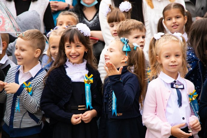 Як святкували День знань у школах Ужгорода – 01