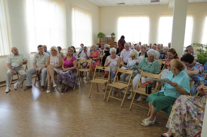 У Мукачеві презентували нову книгу Віктора Дворниченка – 03