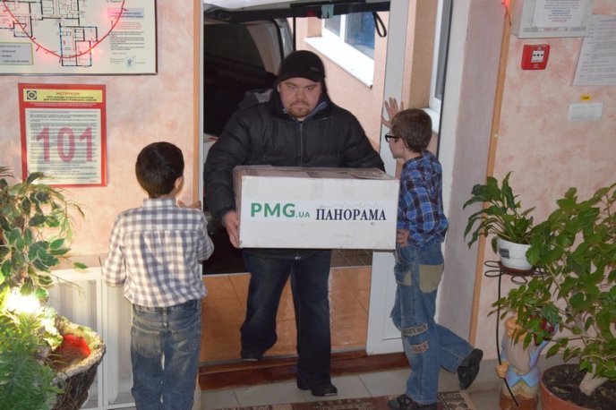 Подарували дітям радість – 01