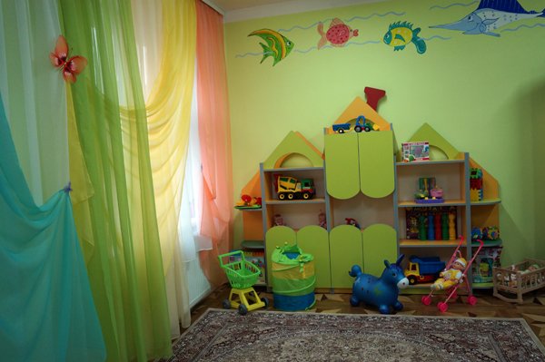 У Тересві відкрили оновлений дитсадок "Веселка" – 06 У Тересві відкрили оновлений дитсадок "Веселка" – 06