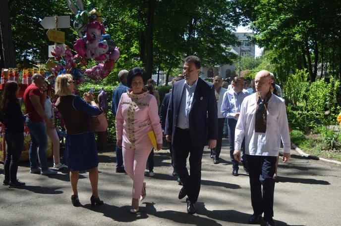 Фестиваль "Угочанська лоза": як закарпатці та гості краю на святі гуляли – 09