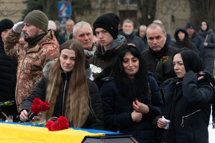 Ужгород попрощався із полеглим захисником – 02