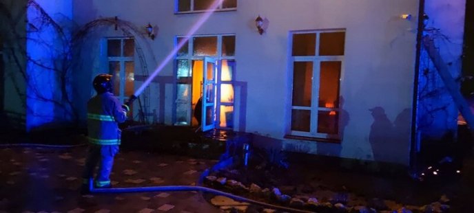 Сьогодні вночі спалахнула масштабна пожежа на Берегівщині – 03