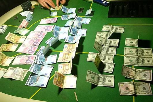 У Солотвині міліціонери викрили підпільне казино (ФОТО) – 02