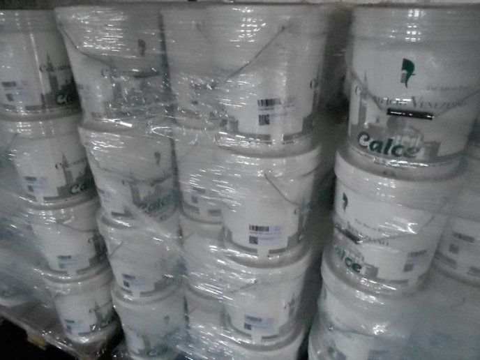 Закарпатські митники вилучили в українця будматеріали та одяг на 1,2 млн гривень – 04