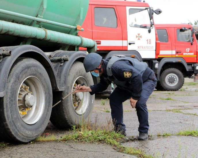 Як на Закарпатті «терористів» затримували: опубліковано фото – 10 Як на Закарпатті «терористів» затримували: опубліковано фото – 10