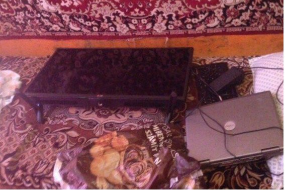 Злодій вночі заліз у будинок і виніс звідти техніку – 03