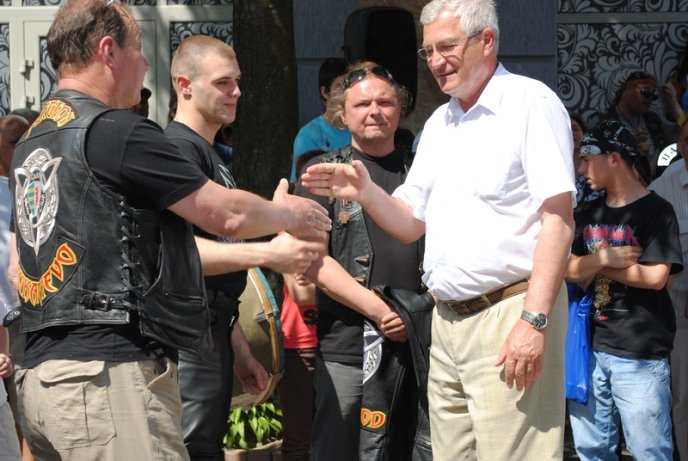 Зліт байкерів у Мукачеві: show must go on – 05