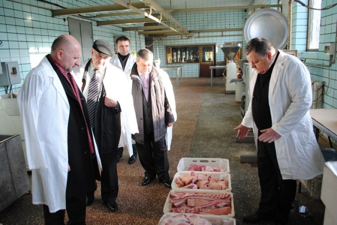 Заступник голови ОДА проінспектував переробне підприємство ВКП «Мукачівський міськкоопторг» (ФОТО) – 05 Заступник голови ОДА проінспектував переробне підприємство ВКП «Мукачівський міськкоопторг» (ФОТО) – 05