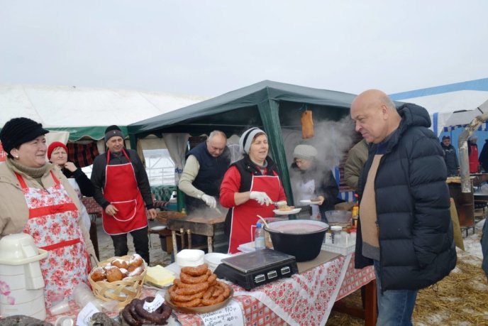 На Берегівщині проходив традиційний фестиваль різників-гентешів – 03