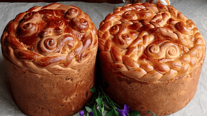 Традиційні великодні паски