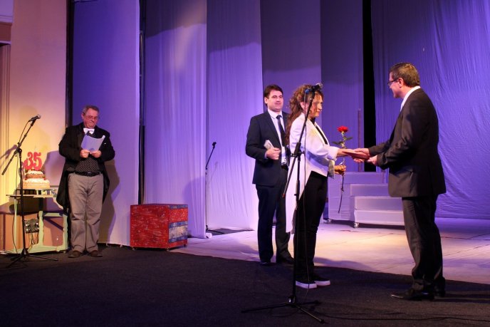 В Ужгороді обласний ляльковий театр відзначив своє 25-річчя – 06