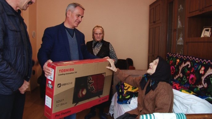 105-й день народження з вірою у серці та молитвою на вустах – 06