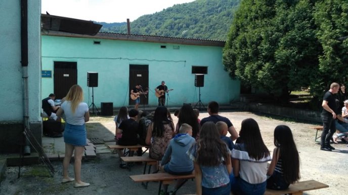 Закарпаття відвідали зірки "Ліги сміху" – 06