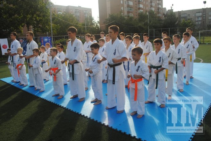 Сьогодні у Мукачеві відбувається Кубок Закарпатської області з кіокушинкан-карате (ФОТОРЕПОРТАЖ) – 05 Сьогодні у Мукачеві відбувається Кубок Закарпатської області з кіокушинкан-карате (ФОТОРЕПОРТАЖ) – 05