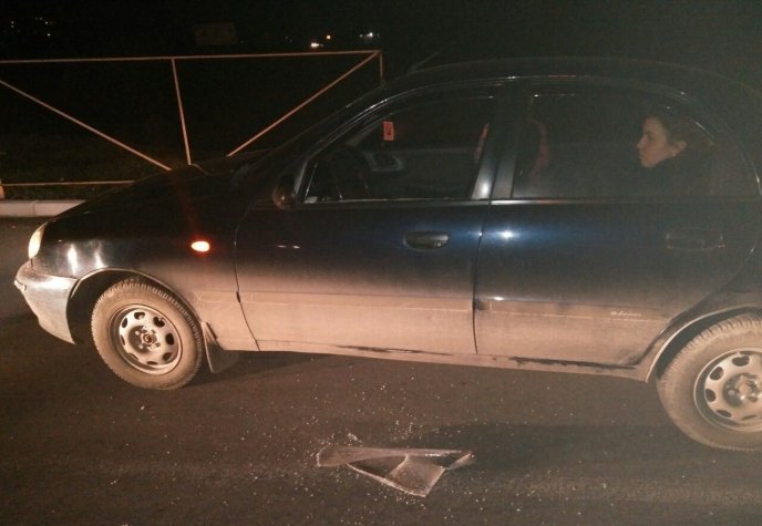 Конфлікт на парковці біля "Епіцентру" у Мукачеві коштував одному з його учасників розбитого бокового скла – 02